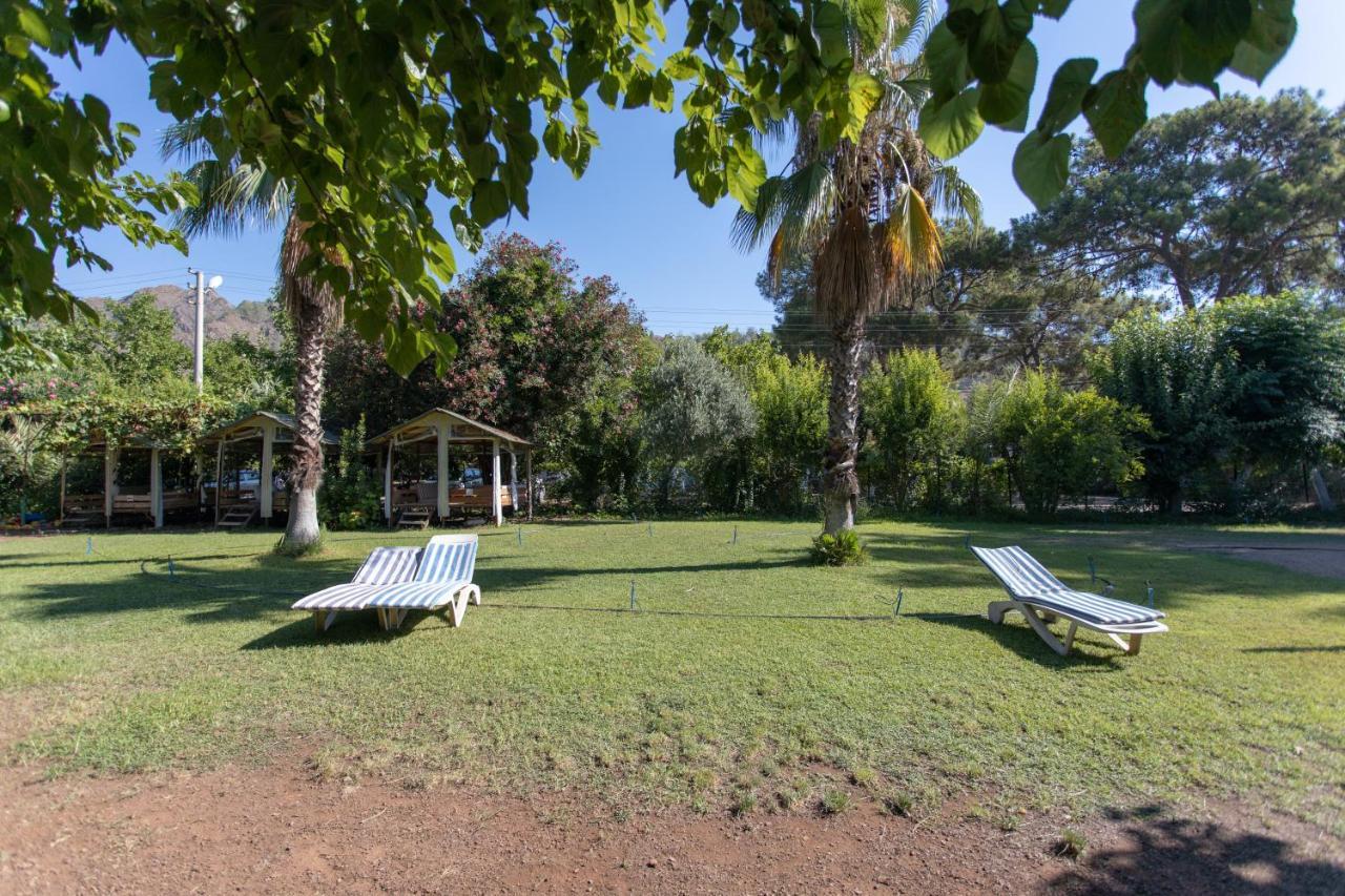Ugur Pansiyon Bungalows Çıralı Kültér fotó