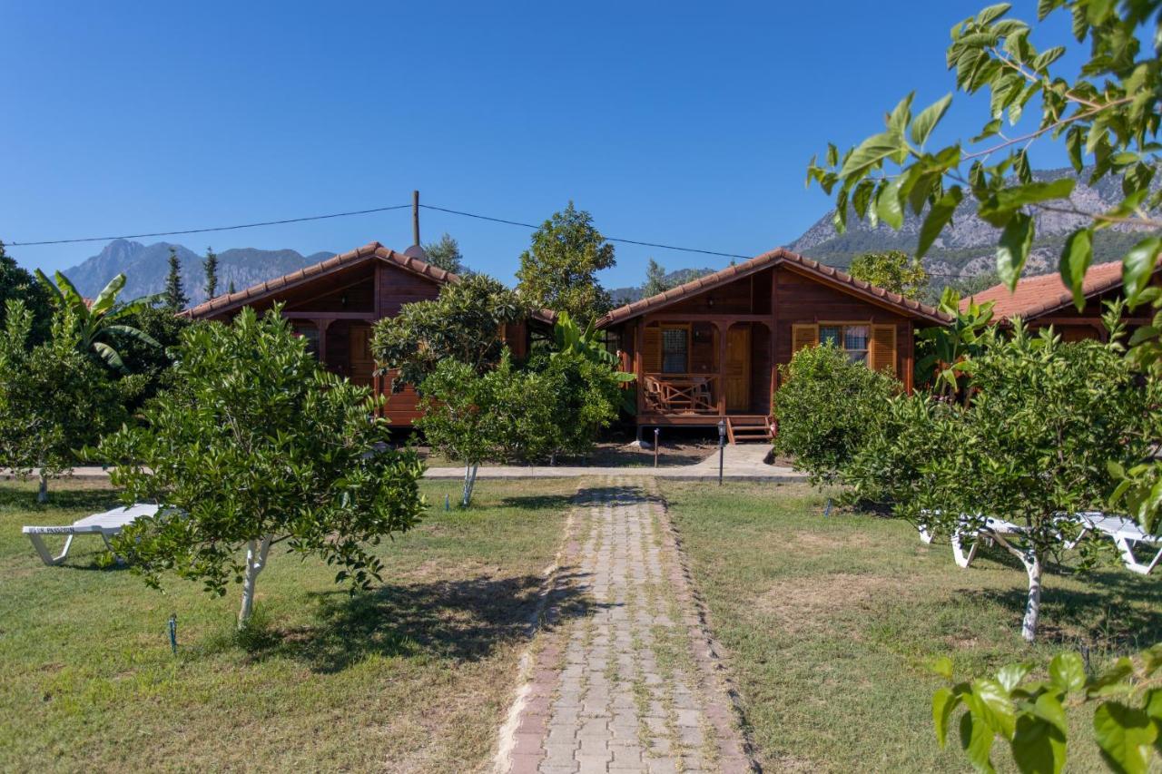 Ugur Pansiyon Bungalows Çıralı Kültér fotó