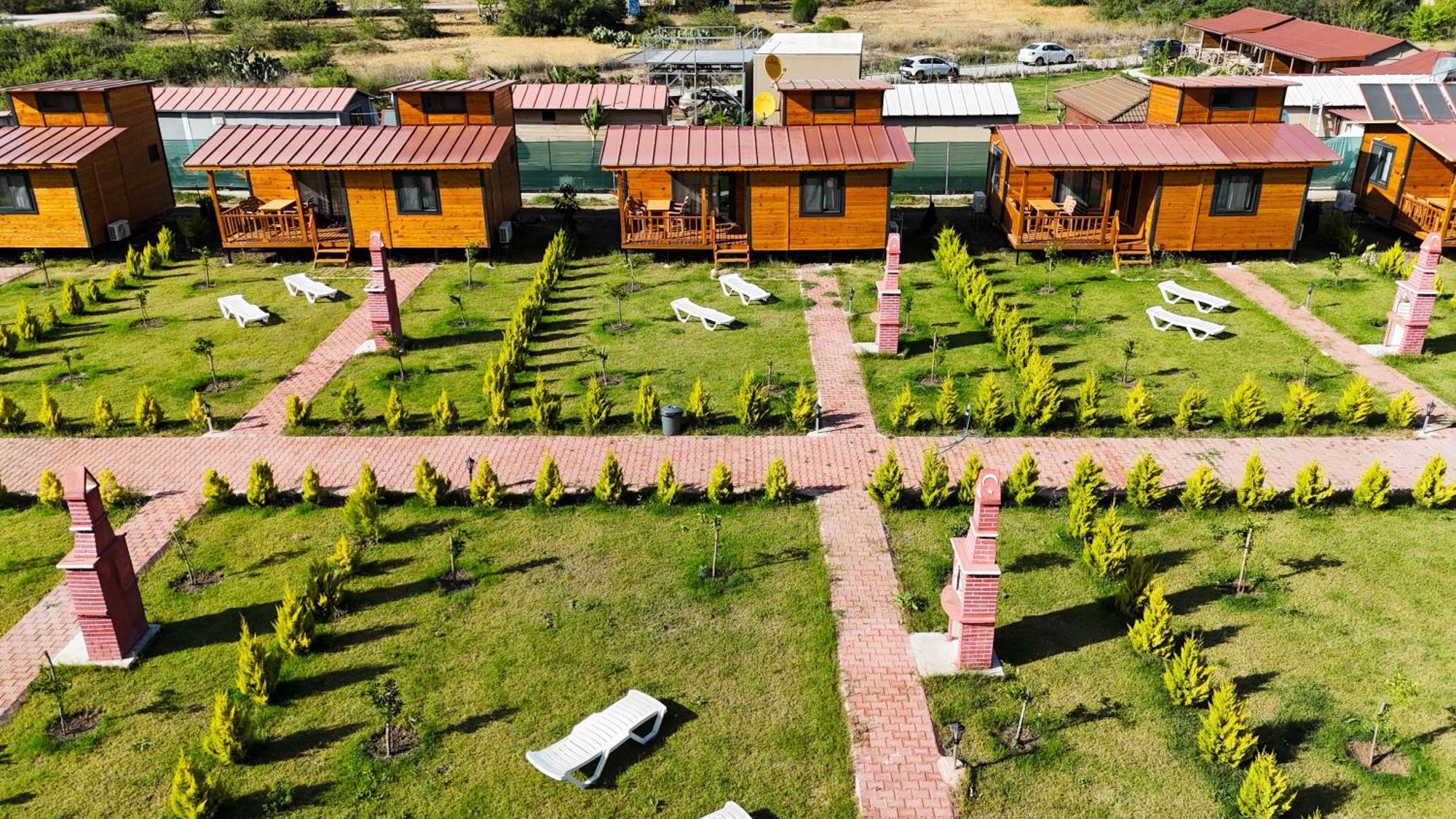 Ugur Pansiyon Bungalows Çıralı Kültér fotó