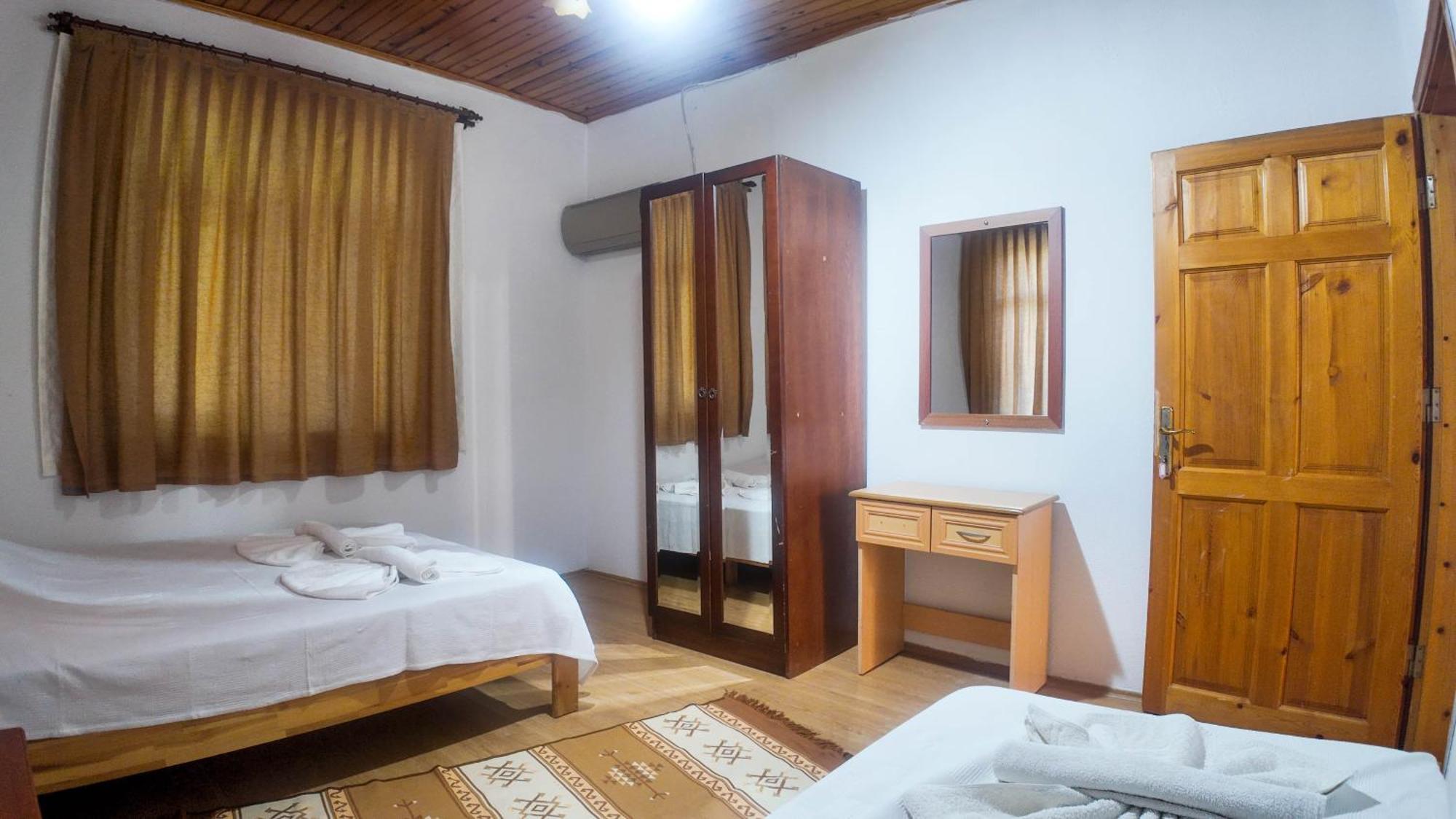 Ugur Pansiyon Bungalows Çıralı Kültér fotó