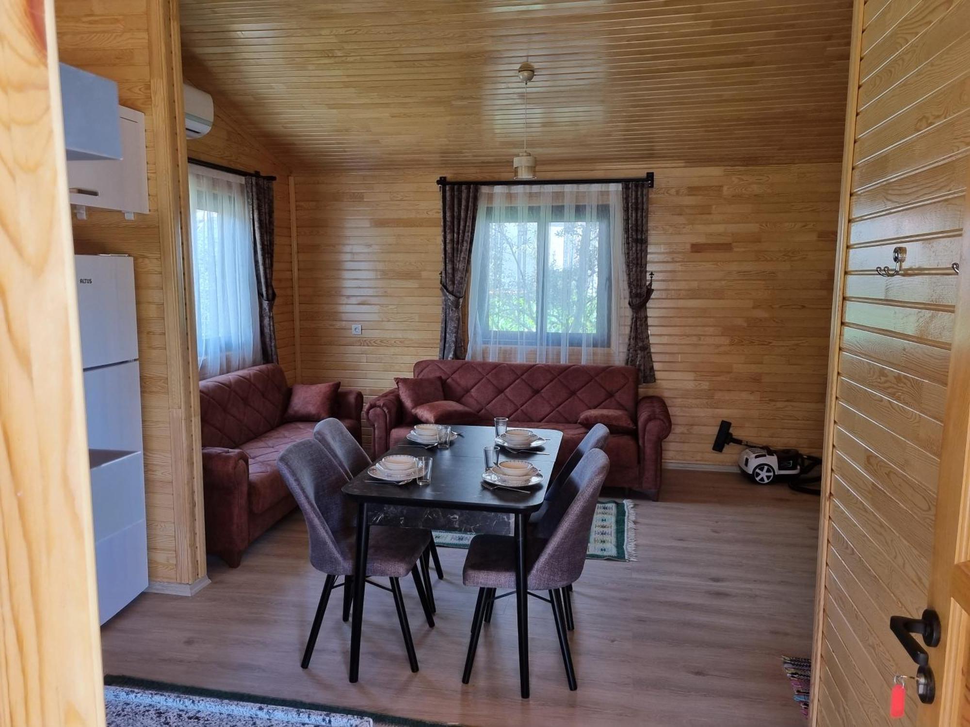 Ugur Pansiyon Bungalows Çıralı Kültér fotó