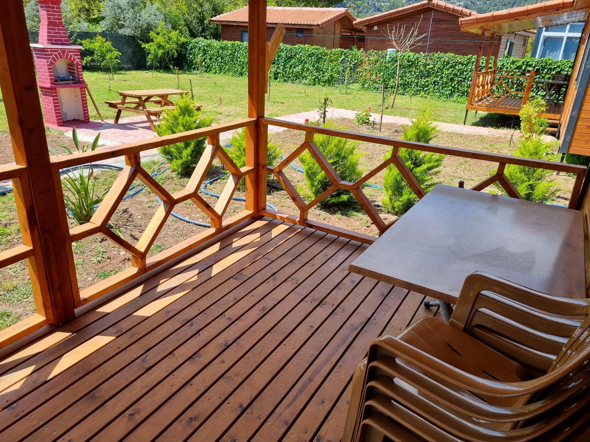 Ugur Pansiyon Bungalows Çıralı Kültér fotó