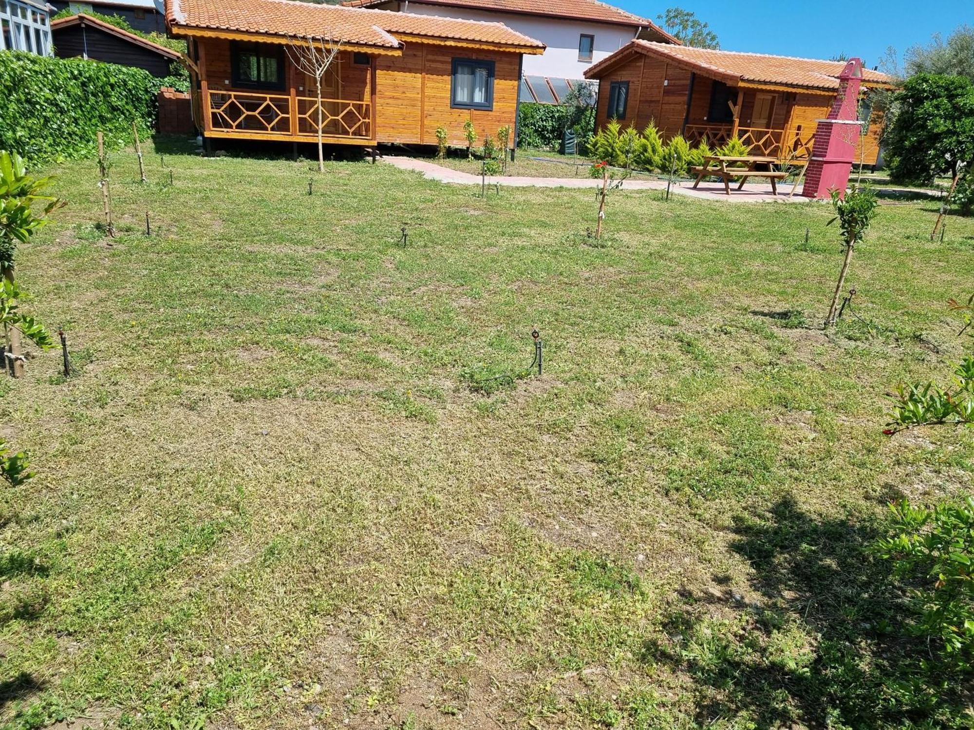 Ugur Pansiyon Bungalows Çıralı Kültér fotó